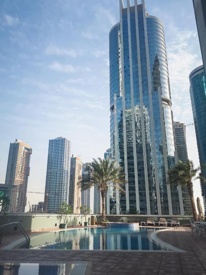 Apartmán Higuests - Cozy Studio With Panoramic Views On The Lake Dubaj Exteriér fotografie